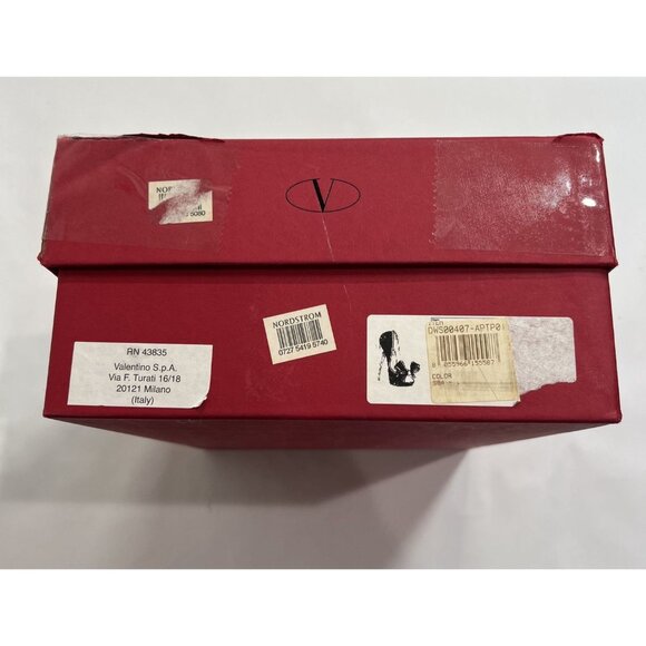 Valentino Bow TIe Pumps in Red Lace - Picture 11 of 11